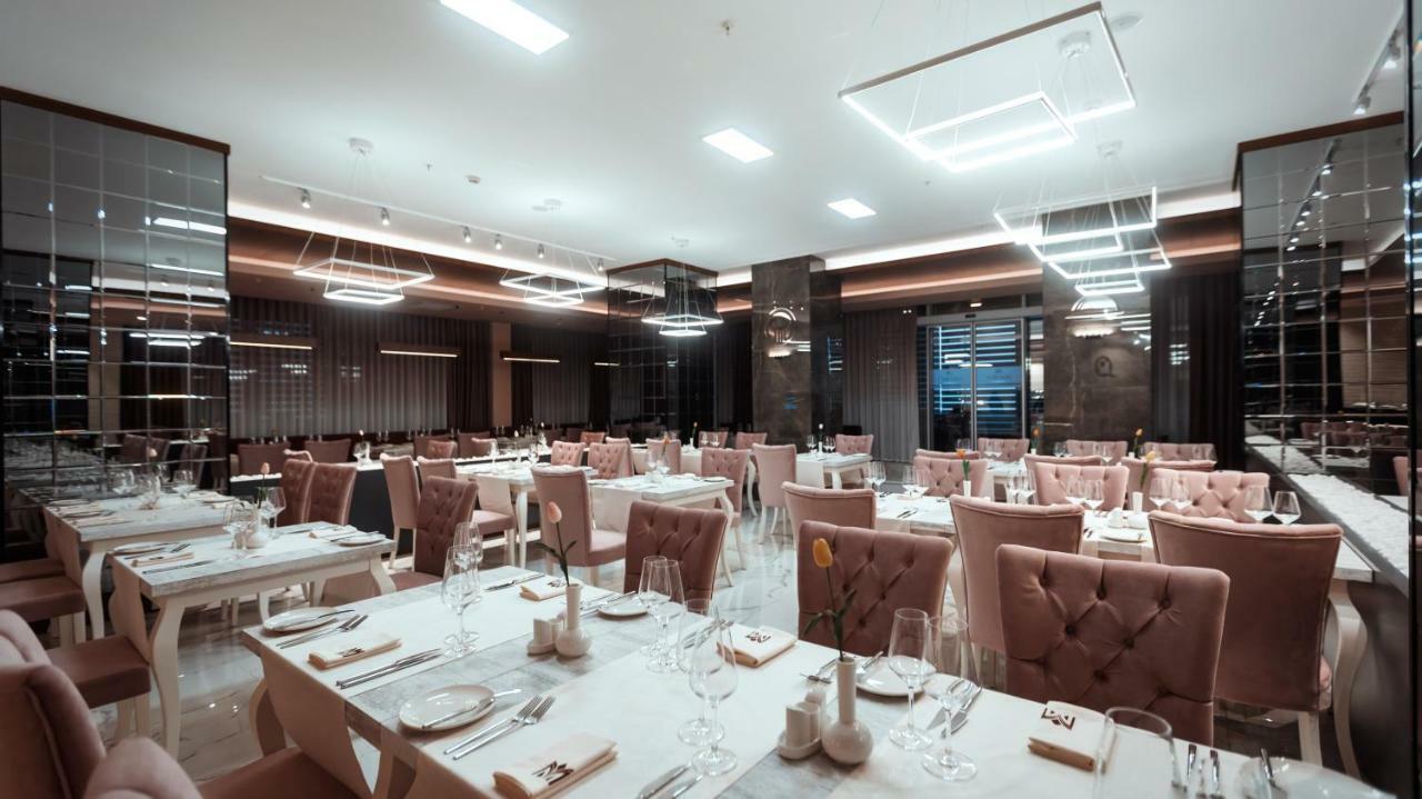 Midtown Hotel Baku Exterior foto